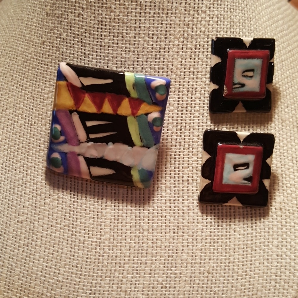 Pin with matching earrings